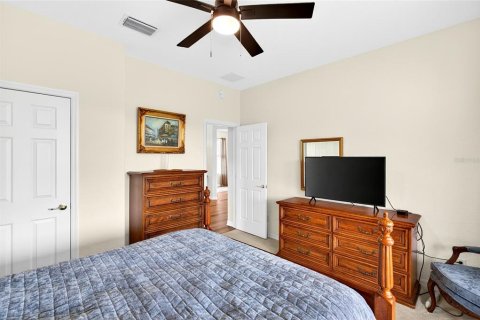 House in Summerfield, Florida 2 bedrooms, 173.73 sq.m. № 2099354 - photo 9