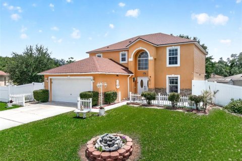 Villa ou maison à vendre à Poinciana, Floride: 4 chambres, 204.38 m2 № 2210560 - photo 2