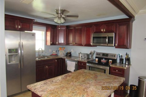 Casa en venta en Apopka, Florida, 2 dormitorios, 90.49 m2 № 1900486 - foto 8