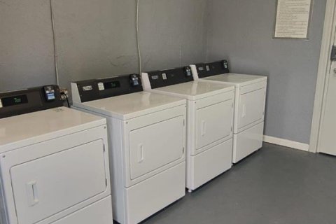 Condo in Jacksonville, Florida, 2 bedrooms  № 2260227 - photo 7