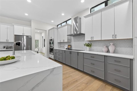 Casa en venta en Saint Petersburg, Florida, 4 dormitorios, 299.05 m2 № 1902522 - foto 20