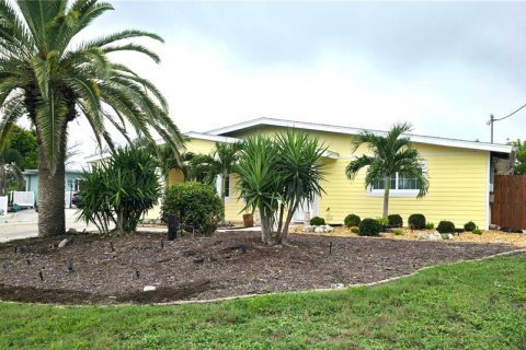 Casa en venta en Venice, Florida, 4 dormitorios, 166.76 m2 № 1907544 - foto 2