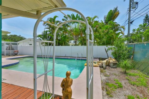 Casa en venta en Saint Petersburg, Florida, 3 dormitorios, 124.21 m2 № 1835607 - foto 29