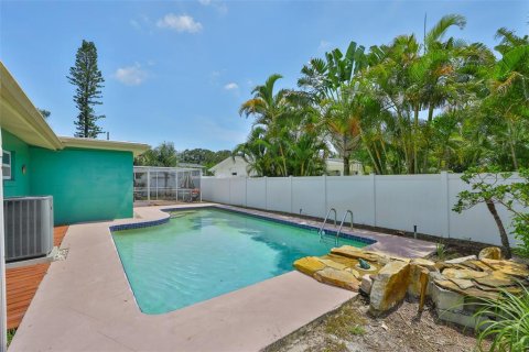 Casa en venta en Saint Petersburg, Florida, 3 dormitorios, 124.21 m2 № 1835607 - foto 30