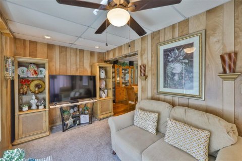 Casa en venta en Saint Petersburg, Florida, 3 dormitorios, 124.21 m2 № 1835607 - foto 16