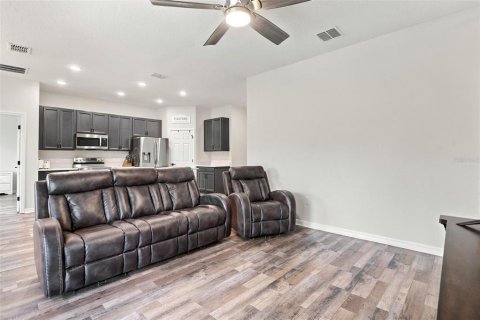 Casa en venta en Leesburg, Florida, 3 dormitorios, 147.25 m2 № 2386075 - foto 6