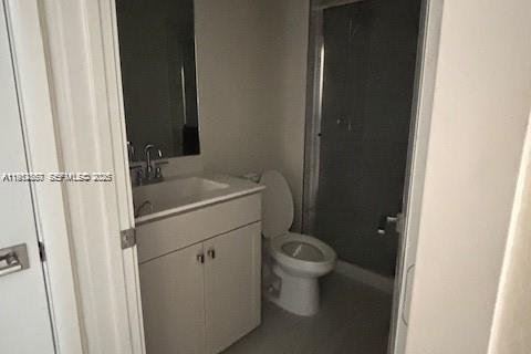 House in Florida City, Florida 5 bedrooms, 239.69 sq.m. № 2008608 - photo 24