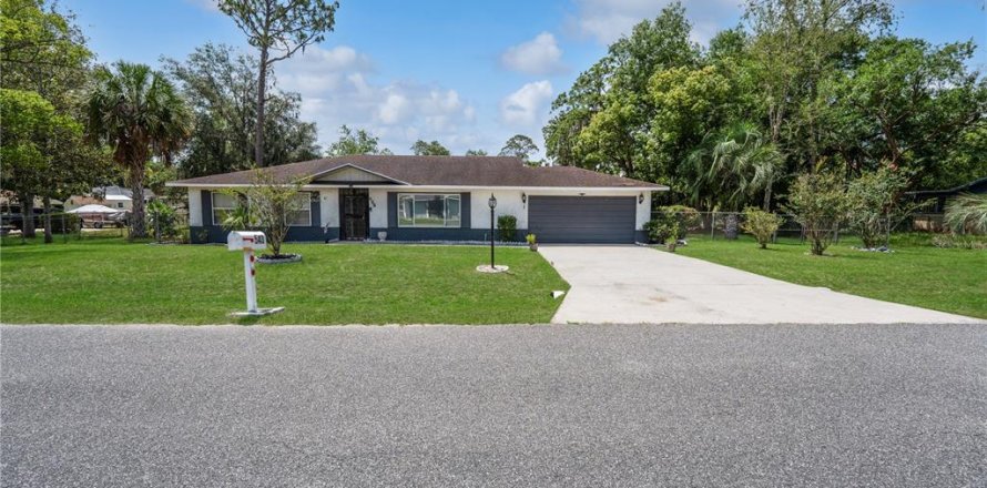 Casa en Ocala, Florida 3 dormitorios, 180.14 m2 № 1783274