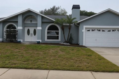 Villa ou maison à Palm Harbor, Floride 3 chambres, 148.27 m2 № 2104820