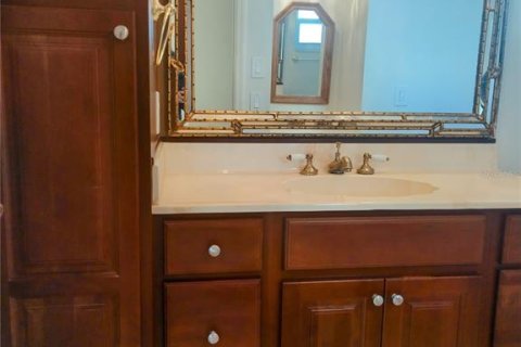 Villa ou maison à louer à Palm Harbor, Floride: 3 chambres, 148.27 m2 № 2104820 - photo 17