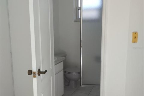Villa ou maison à louer à Palm Harbor, Floride: 3 chambres, 148.27 m2 № 2104820 - photo 24