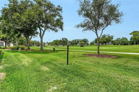 Condo in Bradenton, Florida, 2 bedrooms  № 2151673 - photo 27