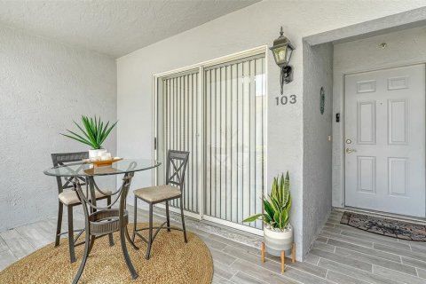 Condo in Bradenton, Florida, 2 bedrooms  № 2151673 - photo 4