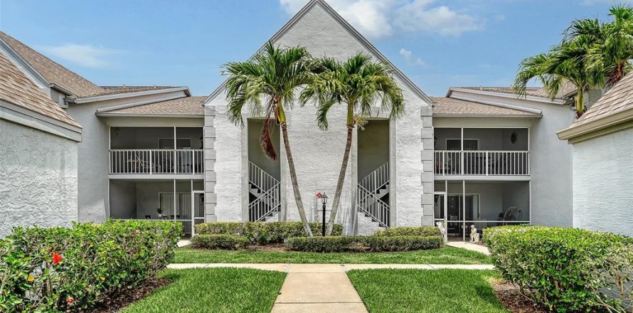 Condo in Bradenton, Florida, 2 bedrooms  № 2151673