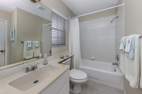 Condo in Venice, Florida, 2 bedrooms  № 1517700 - photo 26