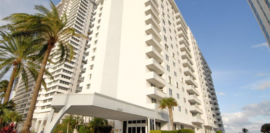 Condo à Fort Lauderdale, Floride, 1 chambre  № 1965498