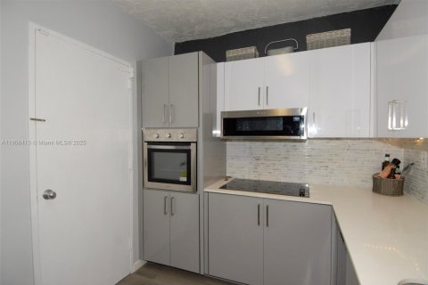 Copropriété à vendre à Fort Lauderdale, Floride: 1 chambre, 78.97 m2 № 1965498 - photo 9