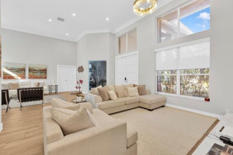 Villa ou maison à vendre à Weston, Floride: 5 chambres, 255.67 m2 № 2042524 - photo 11