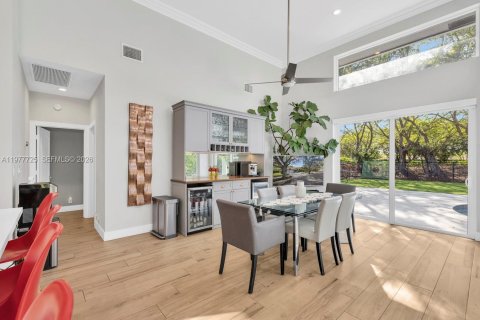 Villa ou maison à vendre à Weston, Floride: 5 chambres, 255.67 m2 № 2042524 - photo 15