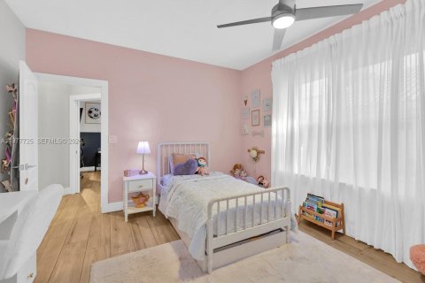 Villa ou maison à vendre à Weston, Floride: 5 chambres, 255.67 m2 № 2042524 - photo 26