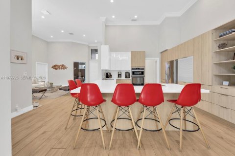 Villa ou maison à vendre à Weston, Floride: 5 chambres, 255.67 m2 № 2042524 - photo 17