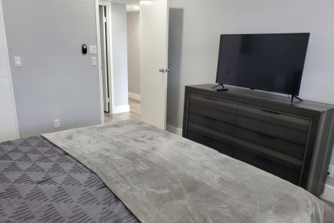 Condominio en alquiler en Delray Beach, Florida, 2 dormitorios, 81.75 m2 № 2245880 - foto 12