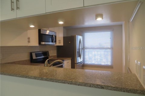 Condominio en alquiler en Clearwater, Florida, 2 dormitorios, 101.26 m2 № 1841945 - foto 4