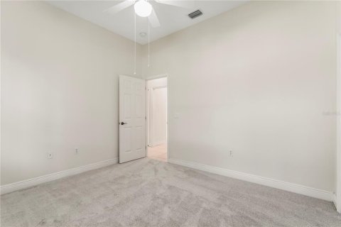 Casa en venta en Palm Bay, Florida, 5 dormitorios, 310.2 m2 № 2207630 - foto 28