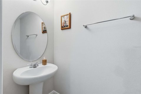 Touwnhouse à louer à Orlando, Floride: 3 chambres, 218.88 m2 № 2381092 - photo 12