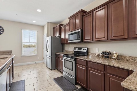 Touwnhouse à louer à Orlando, Floride: 3 chambres, 218.88 m2 № 2381092 - photo 21