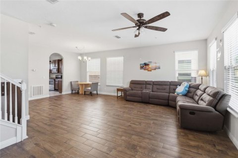 Touwnhouse à louer à Orlando, Floride: 3 chambres, 218.88 m2 № 2381092 - photo 28
