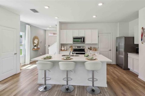 Casa en venta en Ocala, Florida, 4 dormitorios, 209.96 m2 № 1769769 - foto 4