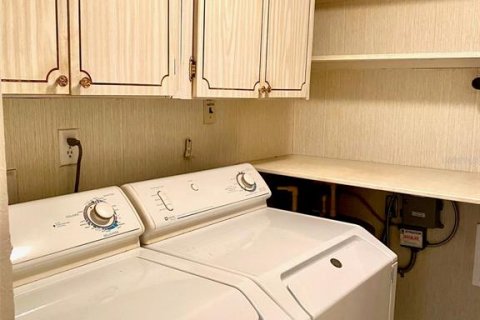 Купить кондоминиум в Клируотер, Флорида 6 комнат, 117.99м2, № 1517714 - фото 20