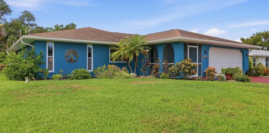 Villa ou maison à Englewood, Floride 2 chambres, 142.98 m2 № 2208095