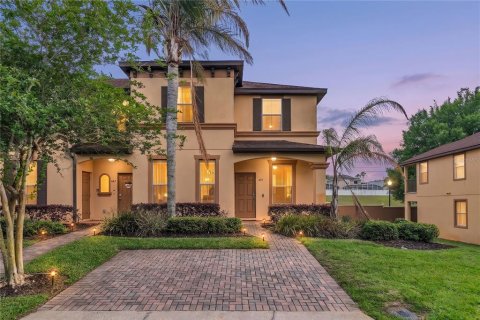 Touwnhouse à Davenport, Floride 4 chambres, 172.43 m2 № 2102442
