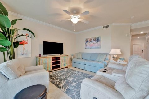 Condo in Bradenton, Florida, 2 bedrooms in LAKEWOOD NATIONAL  № 1778412 - photo 17