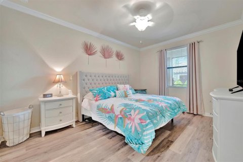 Condo in Bradenton, Florida, 2 bedrooms in LAKEWOOD NATIONAL  № 1778412 - photo 5