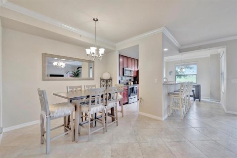 Condo in Bradenton, Florida, 2 bedrooms in LAKEWOOD NATIONAL  № 1778412 - photo 4