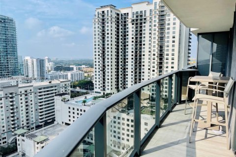 Condominio en alquiler en Miami, Florida, 2 dormitorios, 104.14 m2 № 2024773 - foto 20