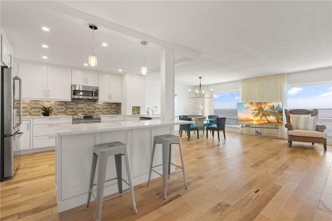 Copropriété à vendre à Punta Gorda, Floride: 2 chambres, 146.88 m2 № 2150347 - photo 3