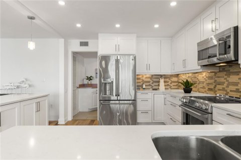 Copropriété à vendre à Punta Gorda, Floride: 2 chambres, 146.88 m2 № 2150347 - photo 27