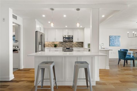Copropriété à vendre à Punta Gorda, Floride: 2 chambres, 146.88 m2 № 2150347 - photo 7