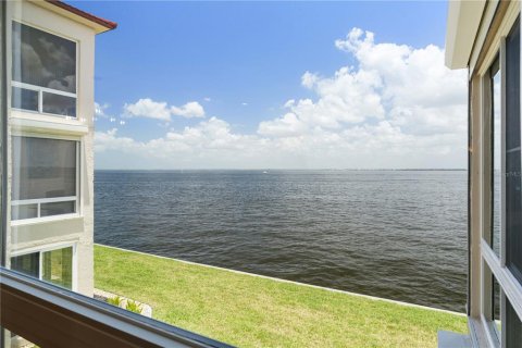 Copropriété à vendre à Punta Gorda, Floride: 2 chambres, 146.88 m2 № 2150347 - photo 22