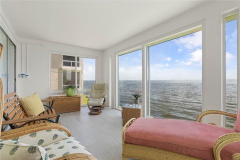 Copropriété à vendre à Punta Gorda, Floride: 2 chambres, 146.88 m2 № 2150347 - photo 10