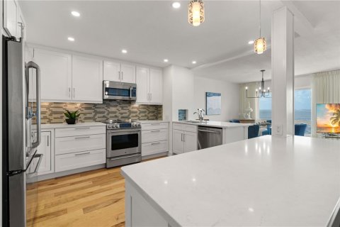 Copropriété à vendre à Punta Gorda, Floride: 2 chambres, 146.88 m2 № 2150347 - photo 25