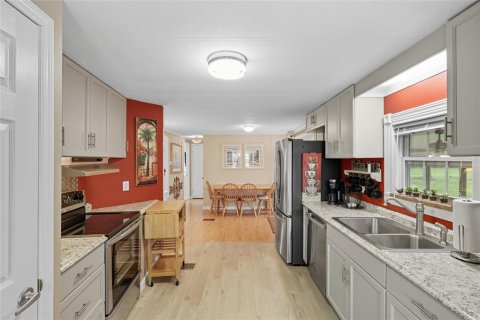 Apartamento en alquiler en North Port, Florida, 2 dormitorios, 106.93 m2 № 1912457 - foto 8