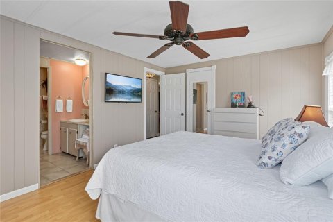 Apartamento en alquiler en North Port, Florida, 2 dormitorios, 106.93 m2 № 1912457 - foto 13