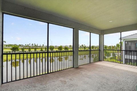 Condominio en alquiler en Lakewood Ranch, Florida, 3 dormitorios, 196.02 m2 № 2204119 - foto 10