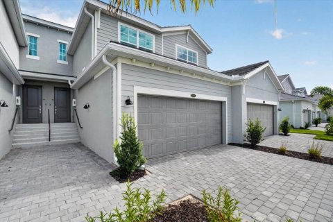 Condominio en alquiler en Lakewood Ranch, Florida, 3 dormitorios, 196.02 m2 № 2204119 - foto 3