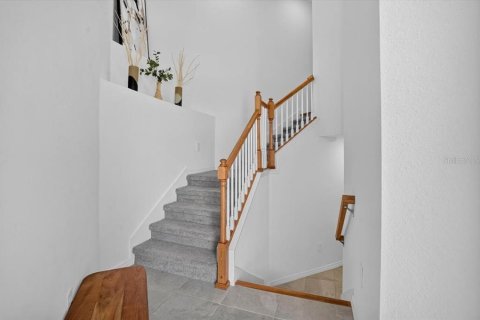 Condominio en alquiler en Lakewood Ranch, Florida, 3 dormitorios, 196.02 m2 № 2204119 - foto 4